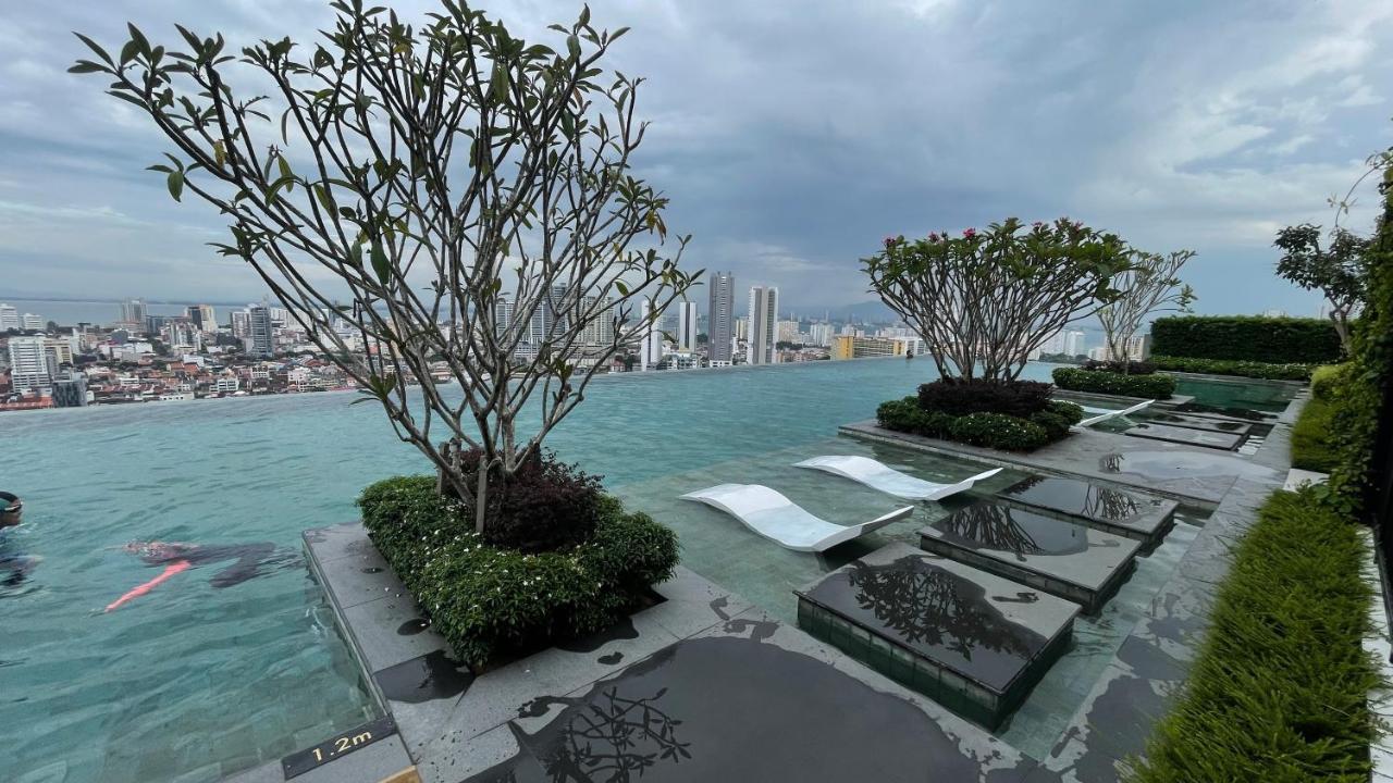 Beacon Executive Suite At Georgetown For 10Pax And 2 Bed Room Εξωτερικό φωτογραφία