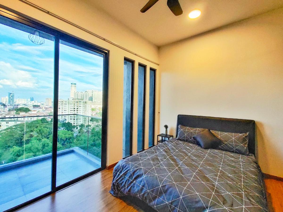 Beacon Executive Suite At Georgetown For 10Pax And 2 Bed Room Εξωτερικό φωτογραφία